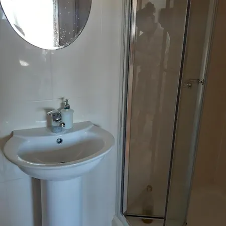 Cherry Проживание в семье